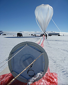 Launch of a super pressure pumpkin balloon from Antarctica