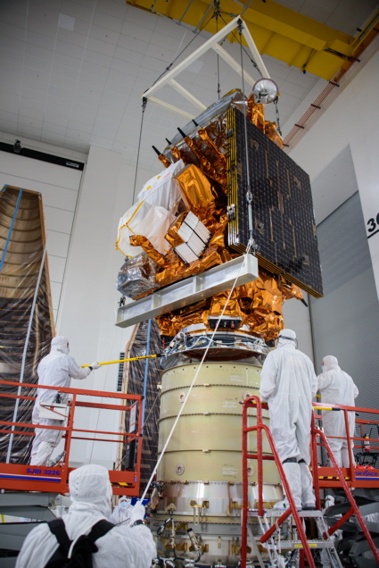 JPSS-2 spacecraft payload stacking