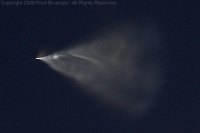Image of Delta IV rocket stage 2 ignition plume