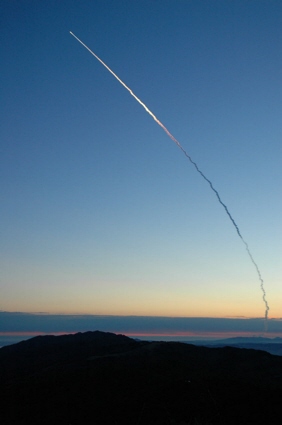 Image of smoke trail from the Delta IV rocket / NROL-22 launch